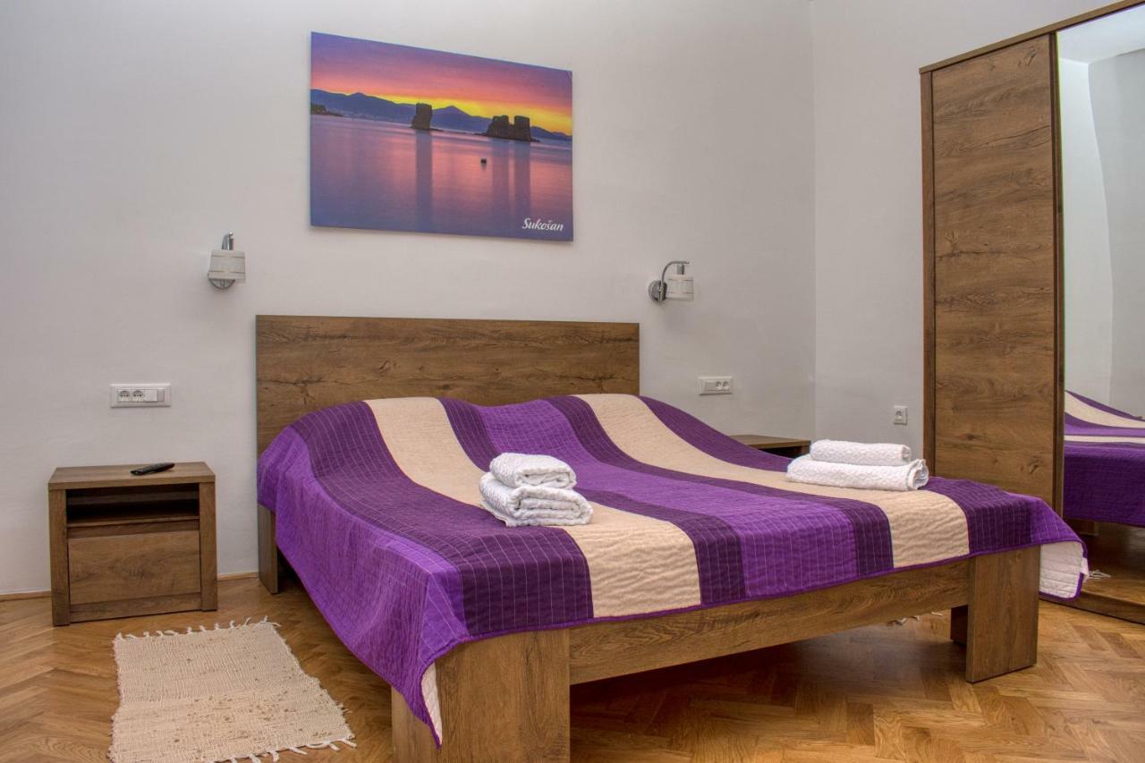 Apartman Ante Sukošan Dış mekan fotoğraf